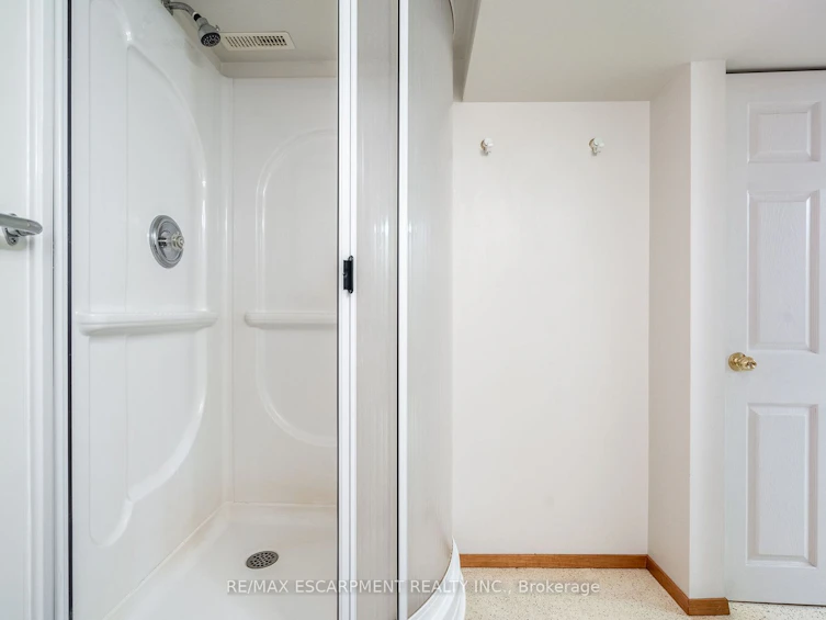 802 Millgrove Sdrd, Hamilton, ON, L8B 0W7 - 36