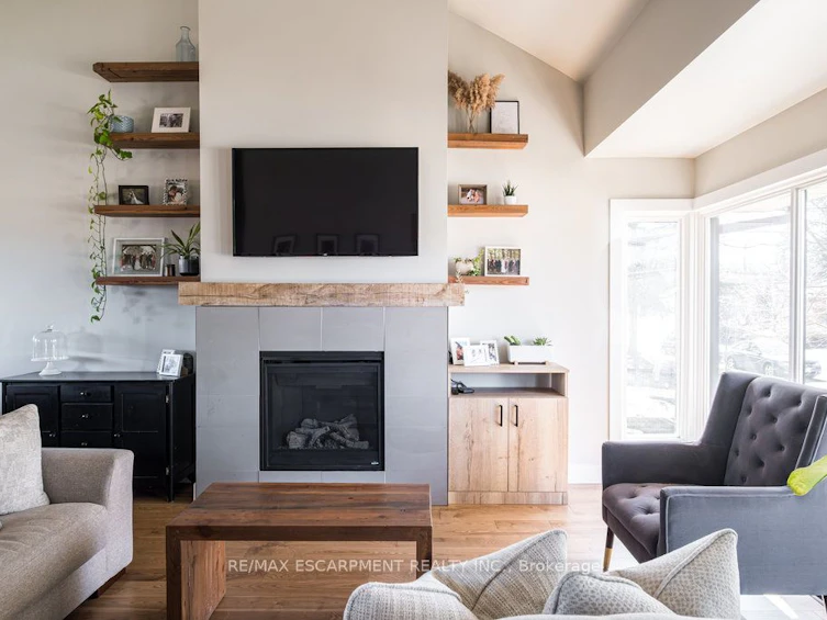 6 Shirley Street, Hamilton, ON, L9H 4S3 - 40