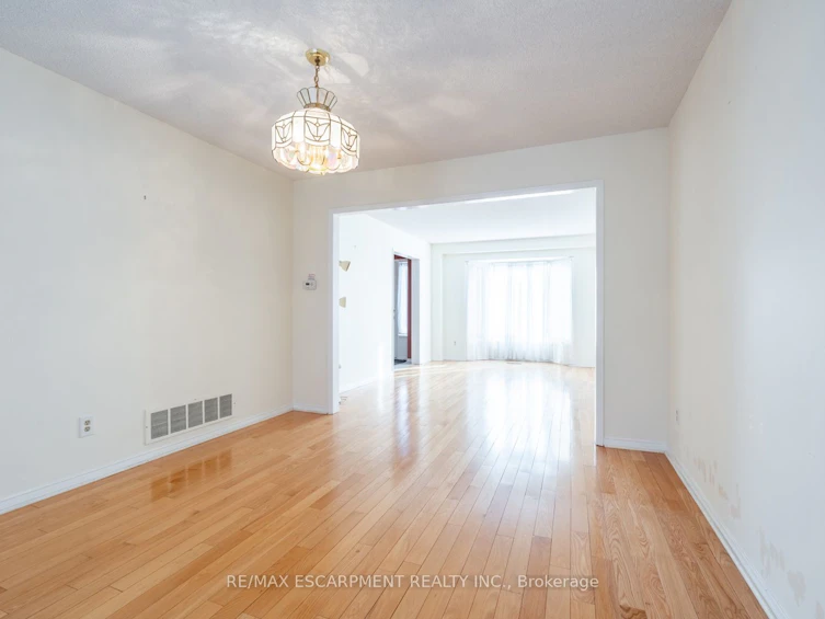 7 Creekwood Place, Hamilton, ON, L9H 6S8 - 36