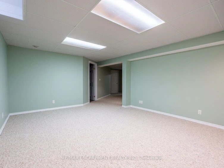 7 Creekwood Place, Hamilton, ON, L9H 6S8 - 13