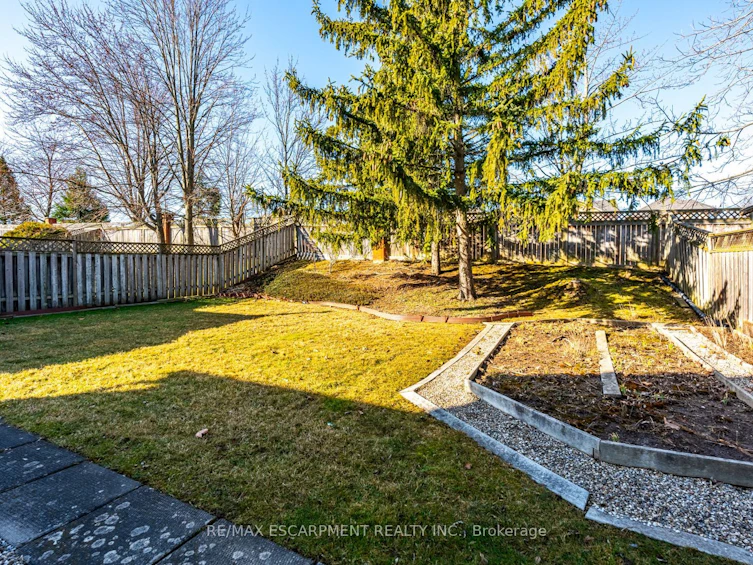 7 Creekwood Place, Hamilton, ON, L9H 6S8 - 16