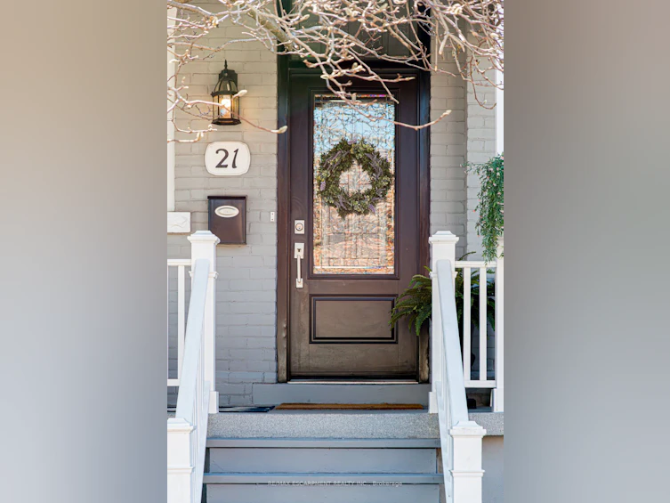 21 Murray Street W, Hamilton, ON, L8L 1B1 - 2