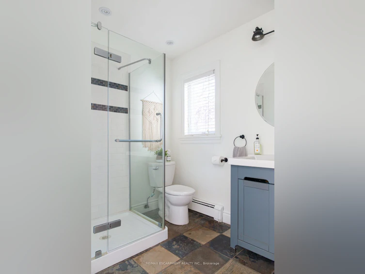 21 Murray Street W, Hamilton, ON, L8L 1B1 - 37