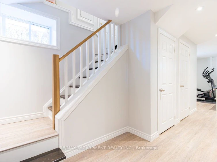21 Murray Street W, Hamilton, ON, L8L 1B1 - 29