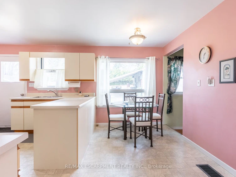 279 Parkside Drive, Hamilton, ON, L8B 0Y9 - 17