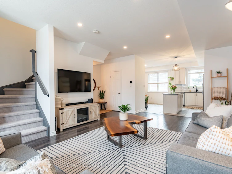 45-219 Dundas Street E, Hamilton, ON, L8B 1V9 - 9
