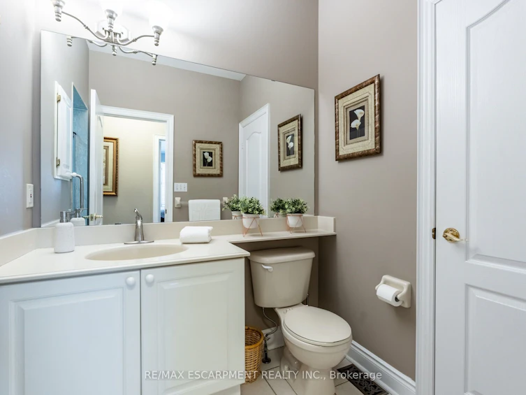 18 Bellstone Lane, Hamilton, ON, L0R 1W0 - 27