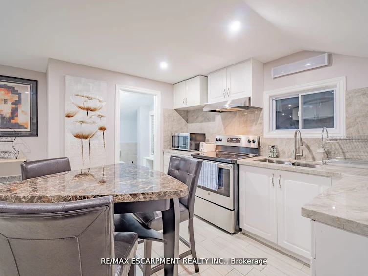 4733 River Road, Niagara Falls, ON, L2E 3G3 - 9