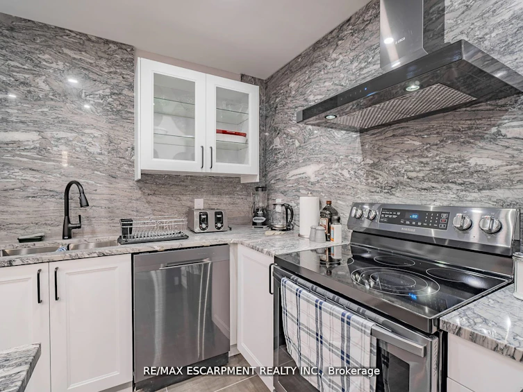 4733 River Road, Niagara Falls, ON, L2E 3G3 - 20