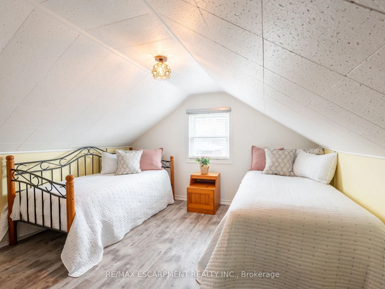 668 Burgess Avenue, Hamilton, ON, L8H 6J1 - 30