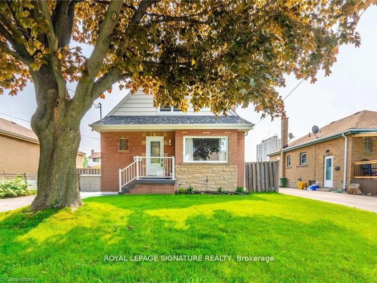 271 East 35th Street, Hamilton, ON, L8V 3Y5 - 9