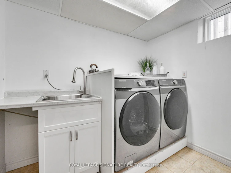 271 East 35th Street, Hamilton, ON, L8V 3Y5 - 5