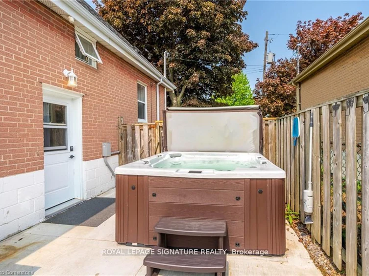 271 East 35th Street, Hamilton, ON, L8V 3Y5 - 6