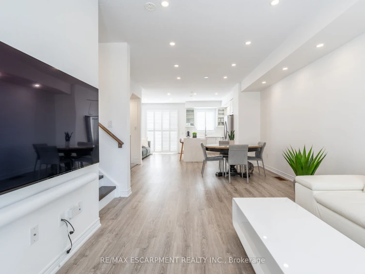 16 Place Polonaise Drive, Grimsby, ON, L3M 0H3 - 15
