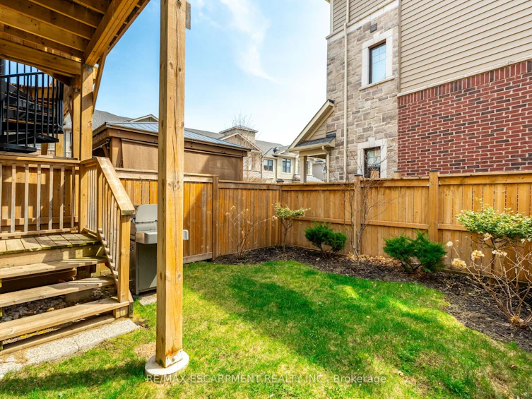 16 Place Polonaise Drive, Grimsby, ON, L3M 0H3 - 29
