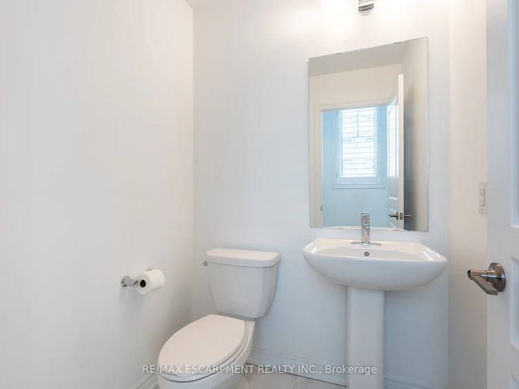 16 Place Polonaise Drive, Grimsby, ON, L3M 0H3 - 14