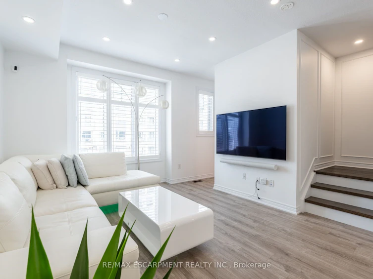 16 Place Polonaise Drive, Grimsby, ON, L3M 0H3 - 13