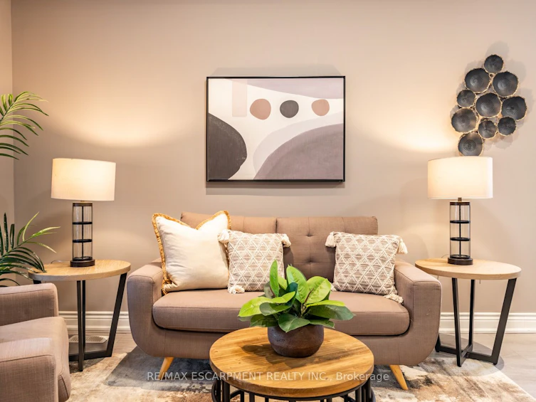 57 Century Street, Hamilton, ON, L8L 1V9 - 9