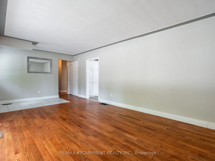 3 Tanager Avenue, Hamilton, ON, L9A 2M2 - 8