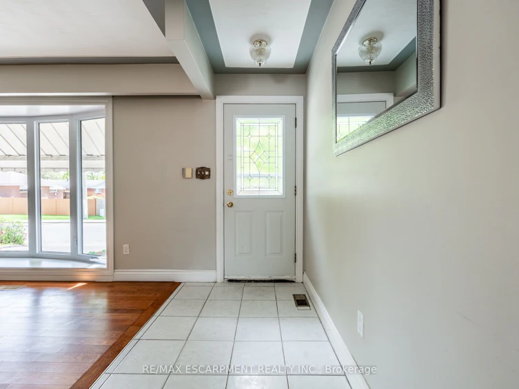 3 Tanager Avenue, Hamilton, ON, L9A 2M2 - 5