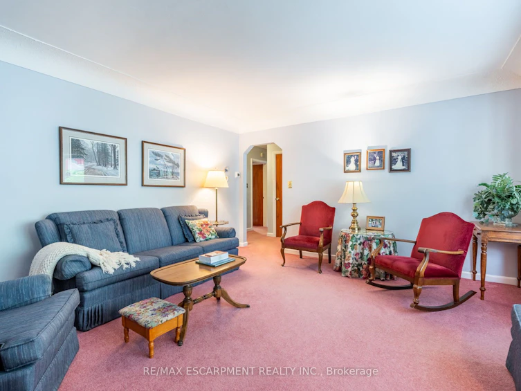 35 Kemp Drive, Hamilton, ON, L9H 2N1 - 7
