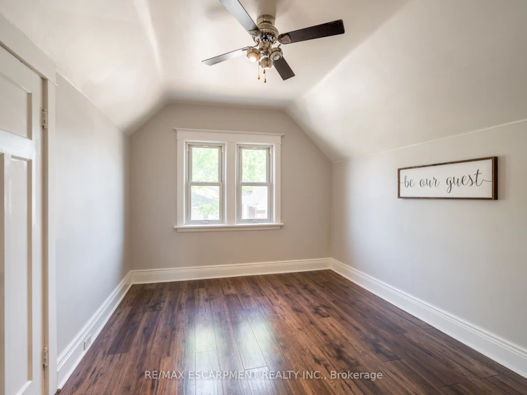 75 Barons Avenue N, Hamilton, ON, L8H 5A5 - 17