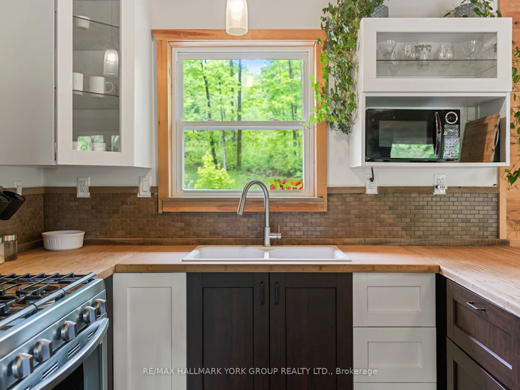 1664 Minnicock Lake Road, Highlands East, ON, K0M 1S0 - 12