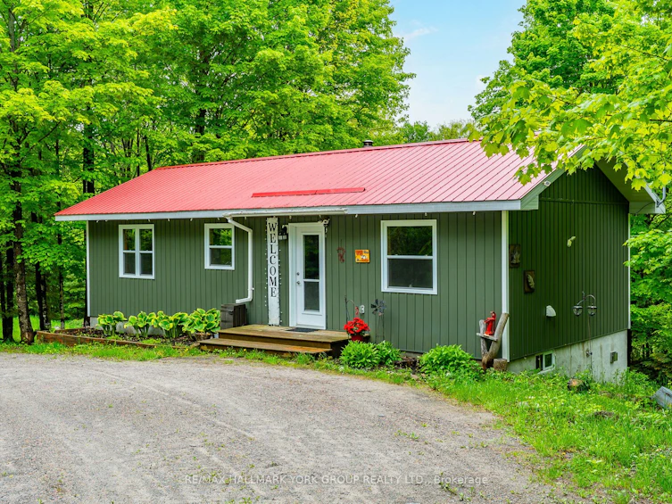 1664 Minnicock Lake Road, Highlands East, ON, K0M 1S0