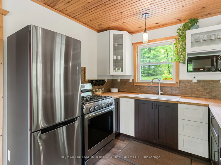 1664 Minnicock Lake Road, Highlands East, ON, K0M 1S0 - 11