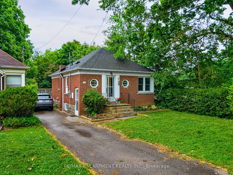 117 Norwood Road, Hamilton, ON, L8S 3R3 - 2