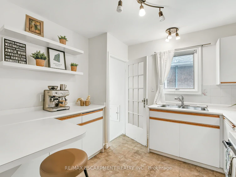 117 Norwood Road, Hamilton, ON, L8S 3R3 - 13