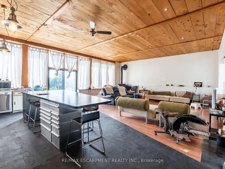 1090 Brock Road, Hamilton, ON, L9H 5E4 - 9