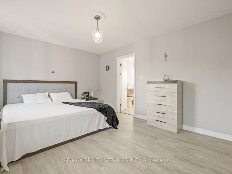 829 Oakcrossing Road, London, ON, N6H 0A4 - 29