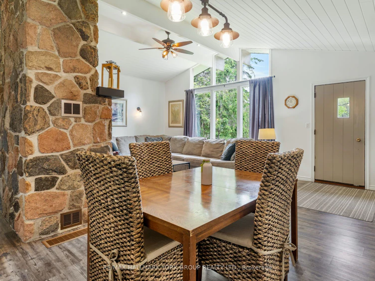 4001 County 121 Road, Kawartha Lakes, ON, K0M 2A0 - 9