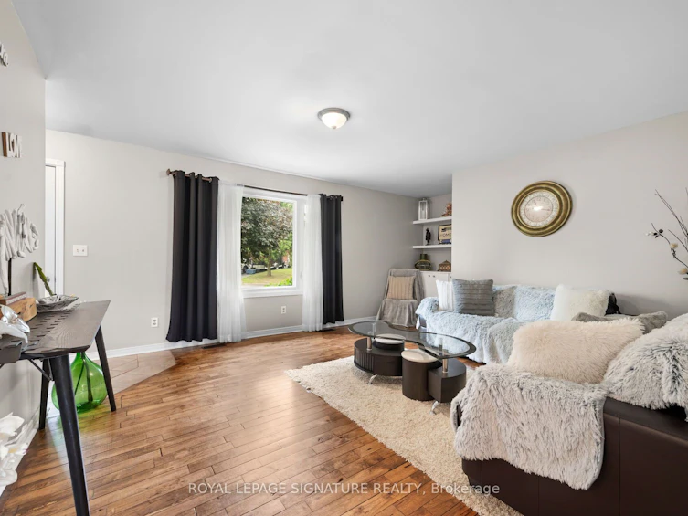 3 Kamps Crescent, Tillsonburg, ON, N4G 5H8 - 6