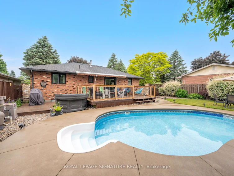 3 Kamps Crescent, Tillsonburg, ON, N4G 5H8 - 35