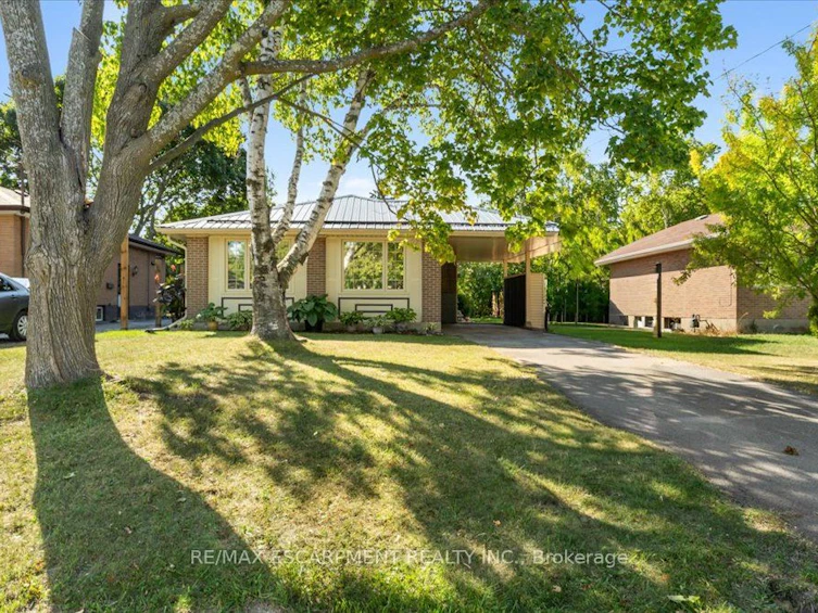 7 May Avenue, Belleville, ON, K8P 2N8