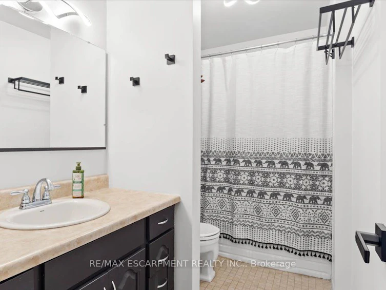 7 May Avenue, Belleville, ON, K8P 2N8 - 17