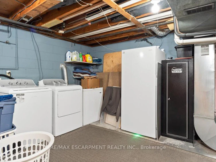 7 May Avenue, Belleville, ON, K8P 2N8 - 18
