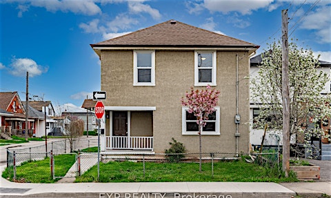 54 Frederick Avenue, Hamilton, ON, L8H 4K4