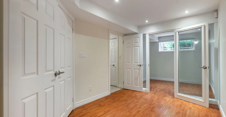 C16-619 Wild Ginger Avenue, Waterloo, ON, N2V 2X1 - 32