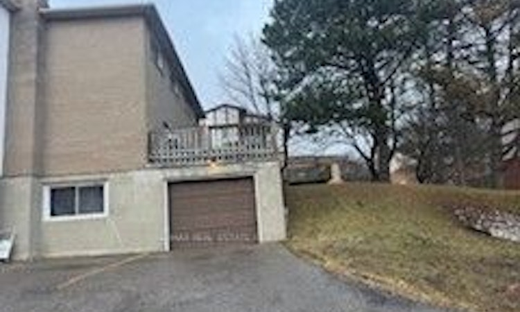 4-235 Shakespeare Drive