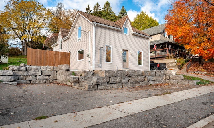 34 Crozier Street