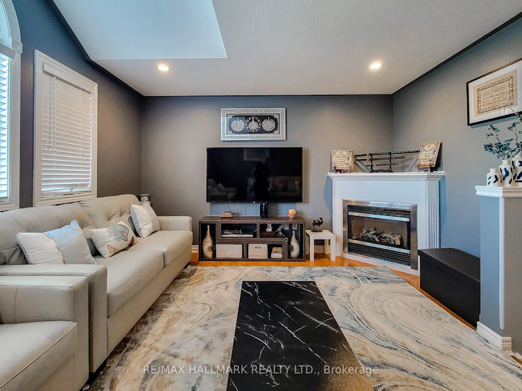 34 Marilyn Court, Hamilton, ON, L9B 2T5 - 32