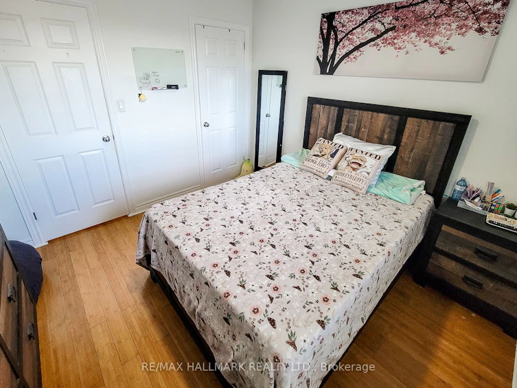 34 Marilyn Court, Hamilton, ON, L9B 2T5 - 39