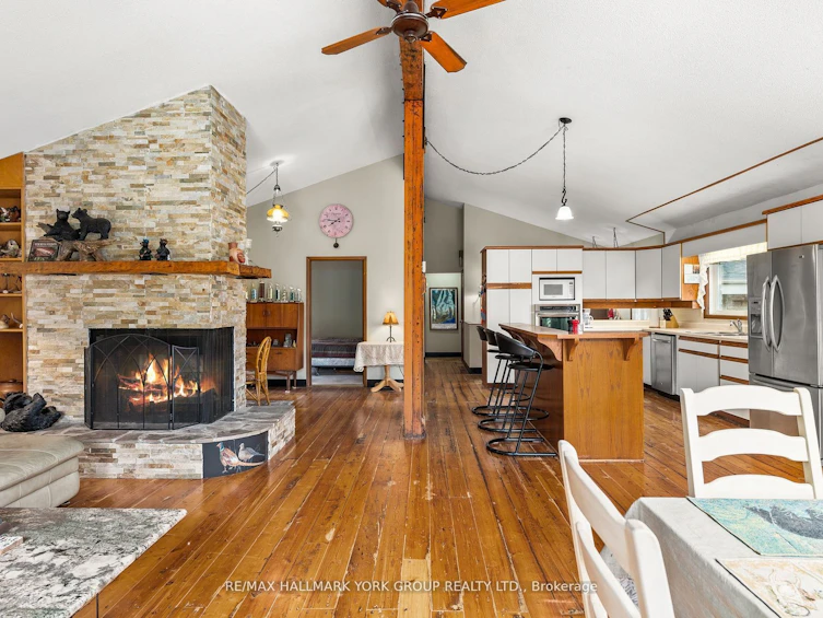 102 Albert Street, Kawartha Lakes, ON, K0M 1K0 - 16