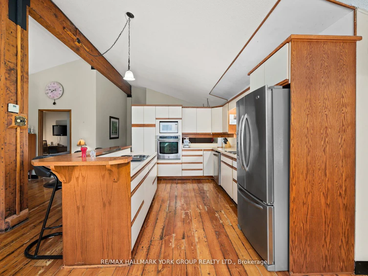 102 Albert Street, Kawartha Lakes, ON, K0M 1K0 - 11