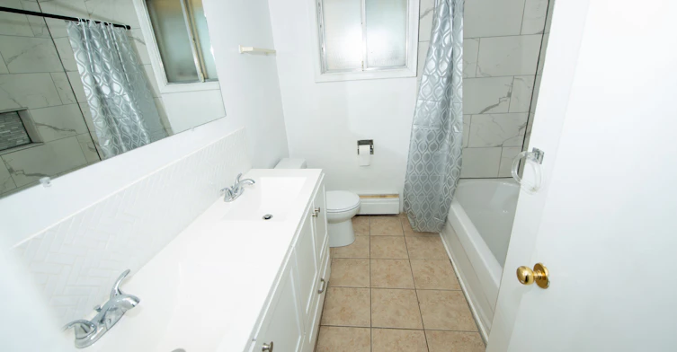 536 Glen Forrest Boulevard, Waterloo, ON, N2L 4J2 - 12