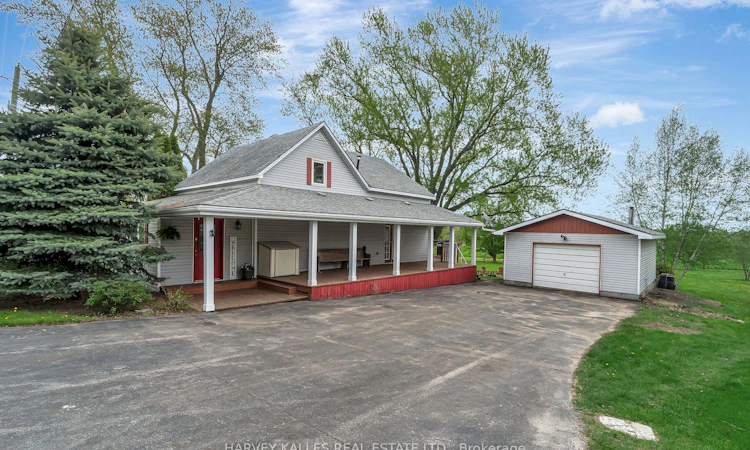 13965 Loyalist Parkway