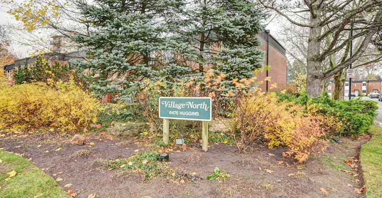 51-6476 Huggins Street, Niagara Falls, ON, L2J 1G9 - 2